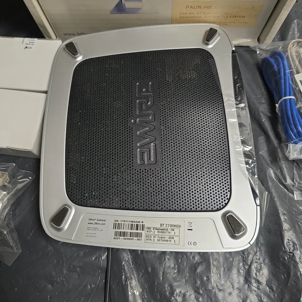 BT BUSINESS HUB GATEWAY 2700HGV ROUTER – SILVER
