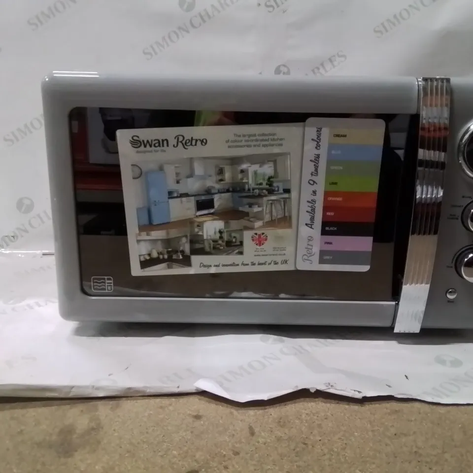 BOXED SWAN RETRO MICROWAVE SILVER