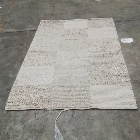 QUALITY DESIGNER AREA RUG - APPROXIMATELY 180X120CM