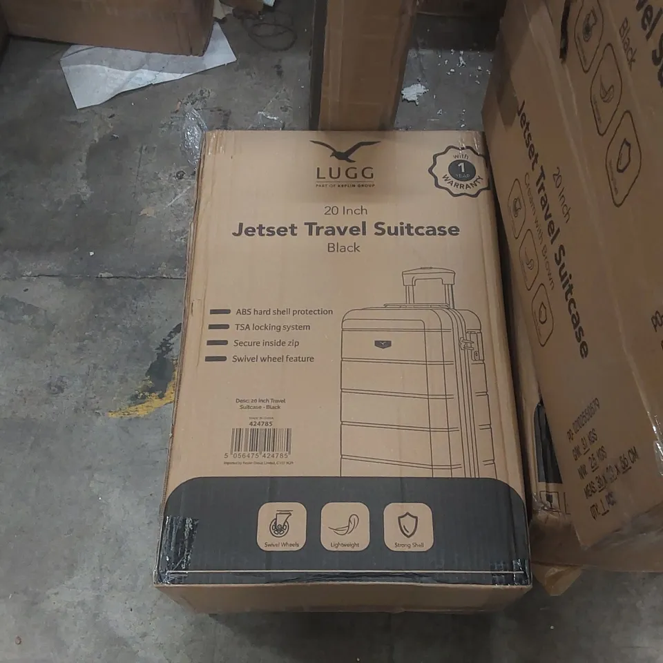 BOXED LUGG JETSET TRAVEL SUITCASE 