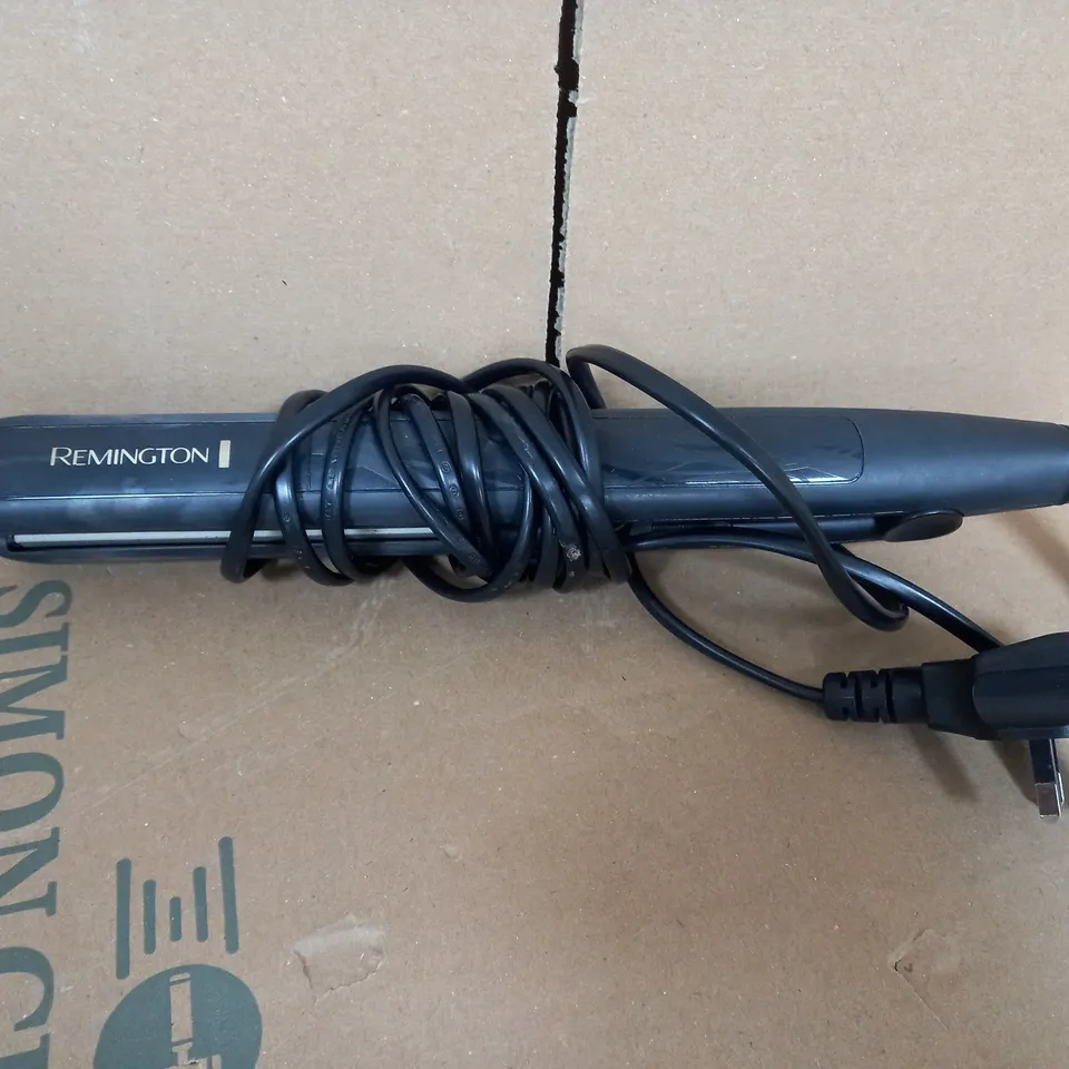 REMINGTON CERAMIC HAIR STRAIGHTENER - S3500