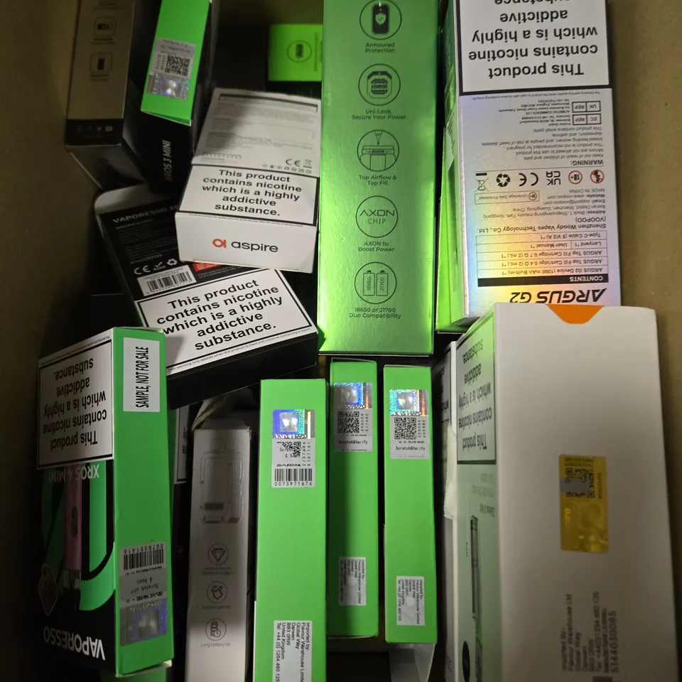 BOX OF APPROXIMATELY 18 ASSORTED E-CIGARETTES PRODUCTS TO INCLUDE - VAPORESSO, ASPIRE, INNOKIN ETC 