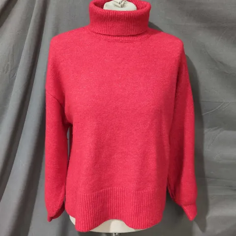 FRENCH CONNECTION KNIT TURTLENECK JUMPER IN RED SIZE M