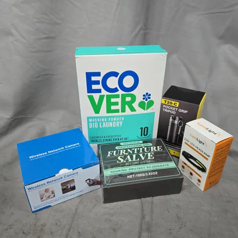 APPROXIMATELY 15 ASSORTED HOUSEHOLD ITEMS TO INCLUDE ECOVER WASHING POWDER, WIRELESS NETWORK CAMERA, POCKET GRIP TRIPOD, ETC