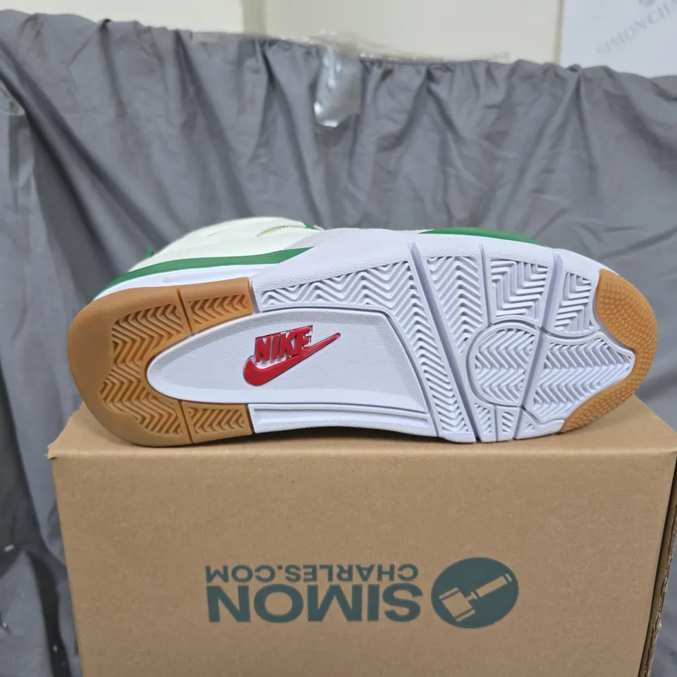 NIKE AIR JORDAN 4 RETRO WHITE/GREEN SNEAKERS - UK 7 UNBOXED