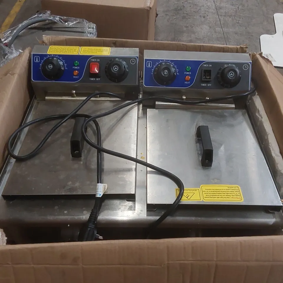 BOXED HAMOKI HEF-132 COMMERCIAL TWIN TANK FRYER