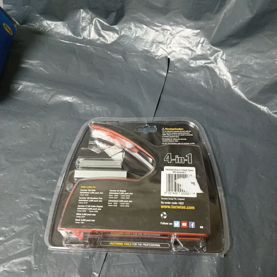 PALLET OF ASSORTED ITEMS INCLUDING AIR COMPRESSOR , WOODEN CHOPPING BOARD AND TACWISE HAND TACKER 