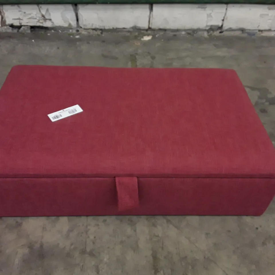 QUALITY DESIGNER NETTLETON STORAGE OTTOMAN - CRANBERRY FABRIC