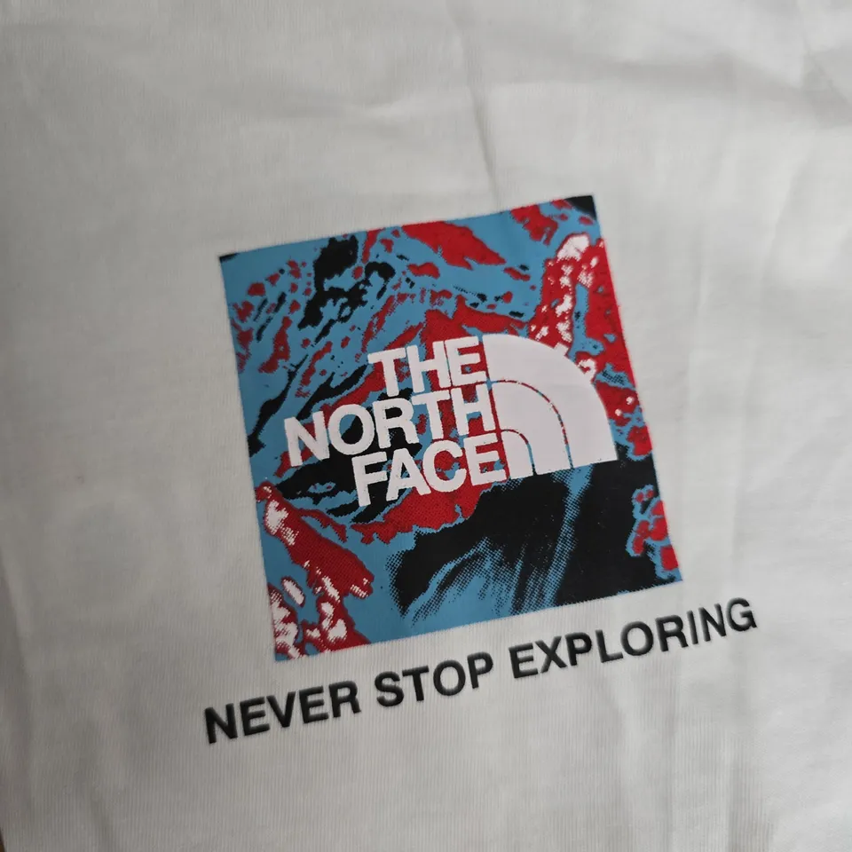 THE NORTH FACE HEAT MAP SS TEE – WHITE, SMALL (MEN'S)