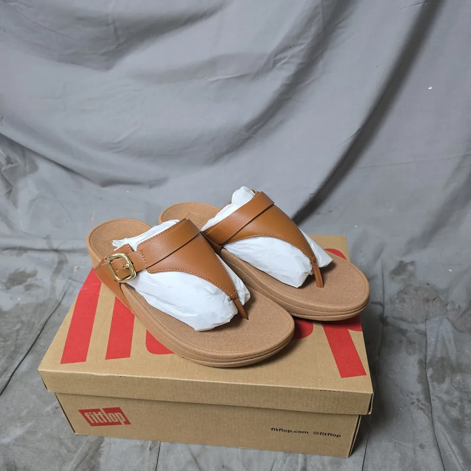 FITFLOP TAN LEATHER BUCKLE-STRAP SANDALS – UK 6, WOMEN