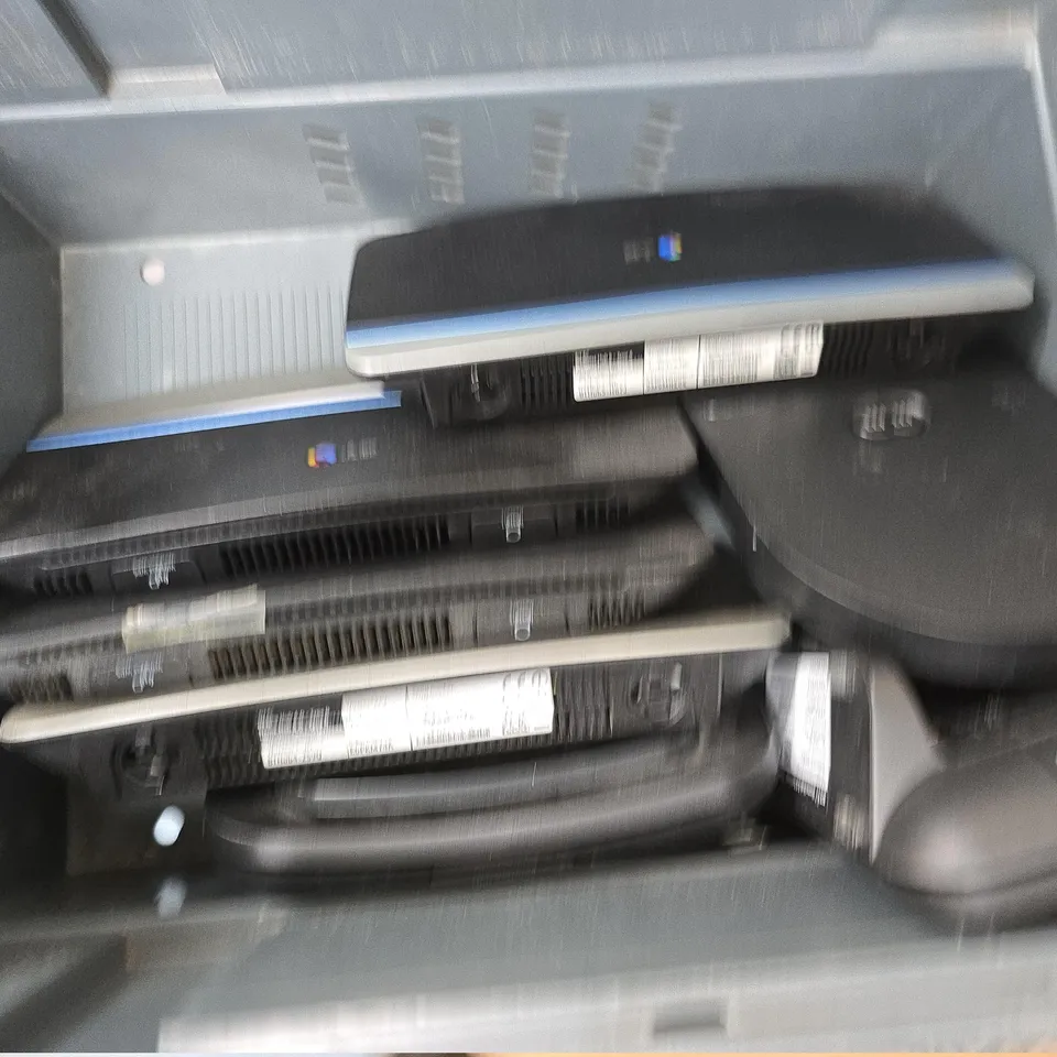 APPROXIMATELY 10 ASSORTED ELECTRICAL ITEMS TO INCLUDE BT HOME HUB 3, VODAFONE WI-FI HUB, BT HOME HUB 5, ETC