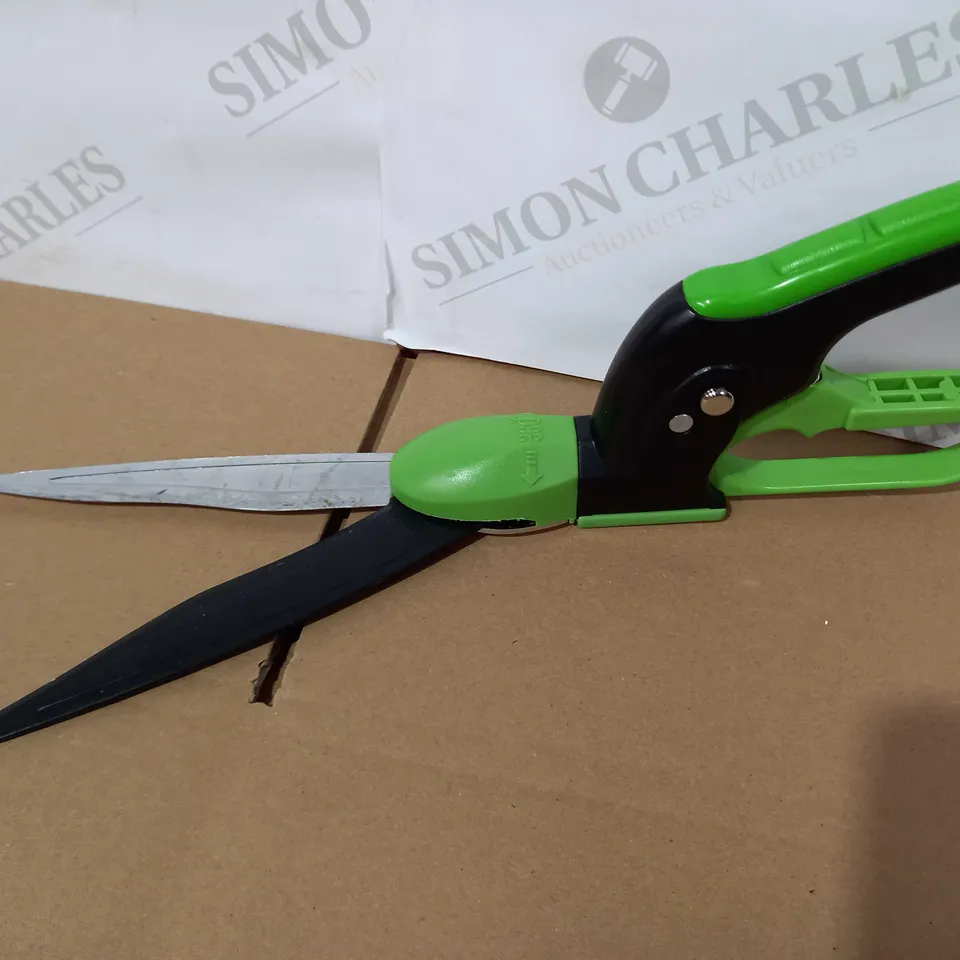 GRUMPY GARDENER ONE HANDED SHEARS