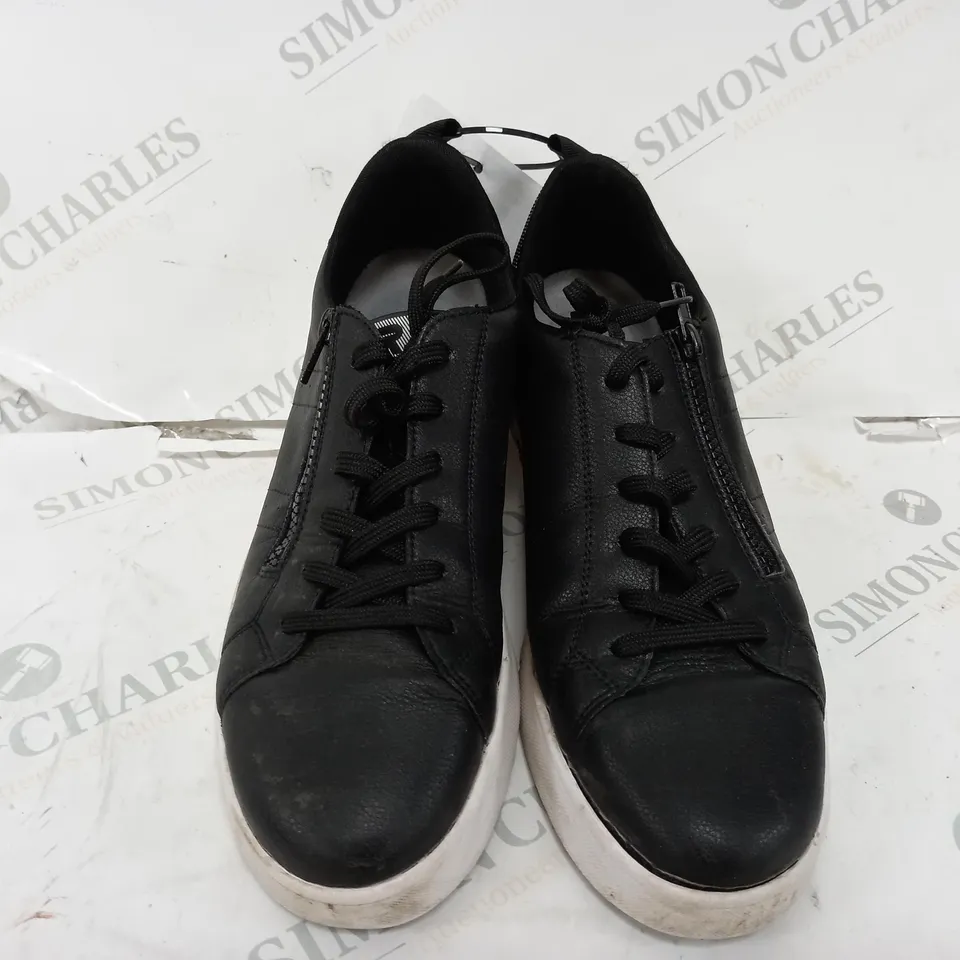 BOXED PAIR OF RIEKER LACE TRAINERS IN BLACK UK SIZE 8