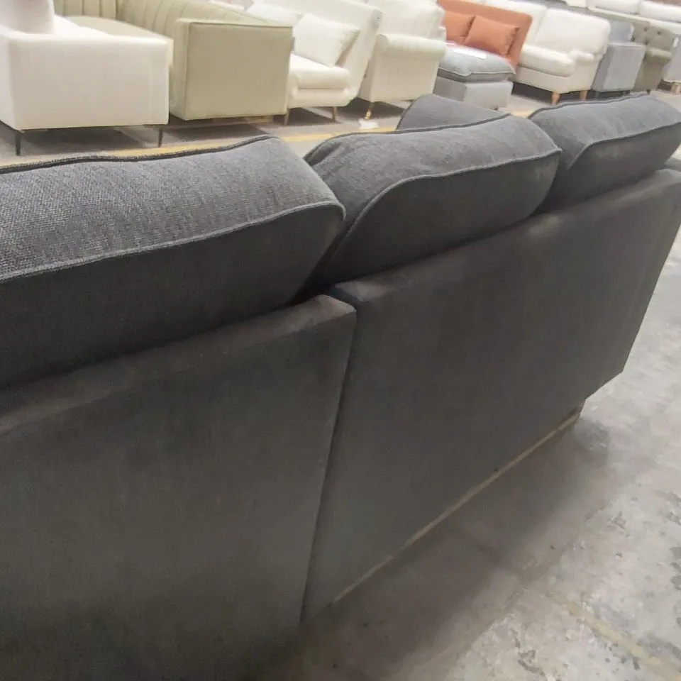 QUALITY DESIGNER FABRIC UPHOLSTERED CORNER SOFA