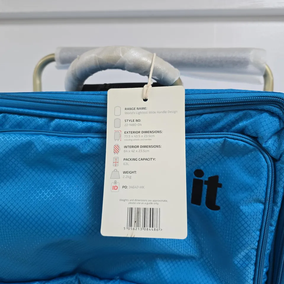 IT LUGGAGE BLUE SOFT-SIDED SUITCASE WITH WHEELS 63L