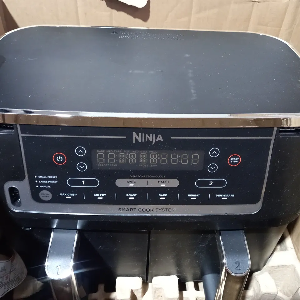 BOXED OUTLET NINJA FOODI MAX 9.5L DUAL ZONE SMART COOK AF451UK