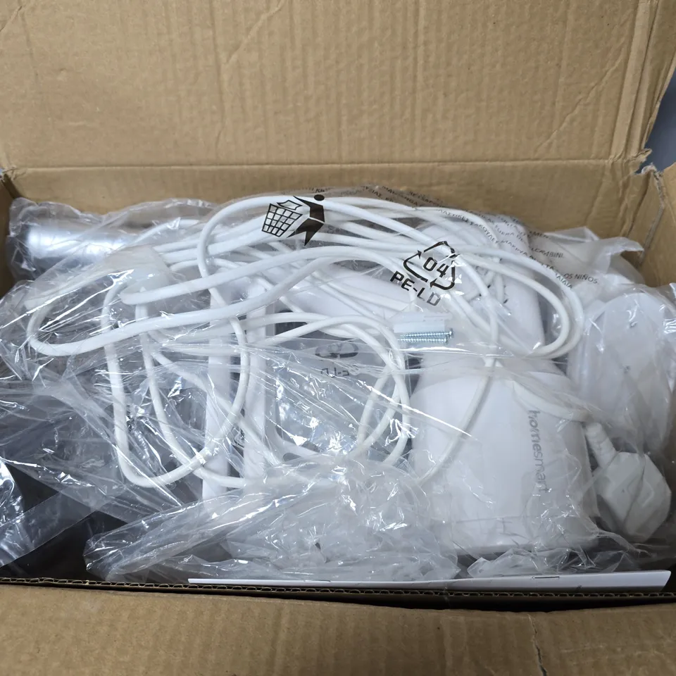 HOMESMART HOUSEHOLD VACUUM CLEANER – 400W, BOXED WITH ATTACHMENTS