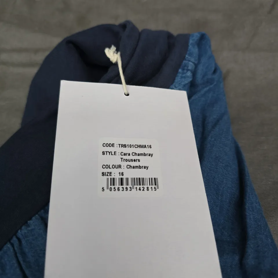 FRUGI BLOOM CARA CHAMBRAY TROUSERS – CHAMBRAY, UK 16 (FROM BUMP TO BREASTFEEDING)