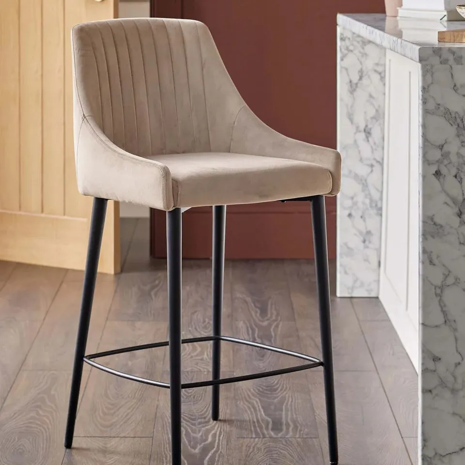 BOXED DANETTI BLAKELY CHAMPAGNE VELVET BAR STOOL