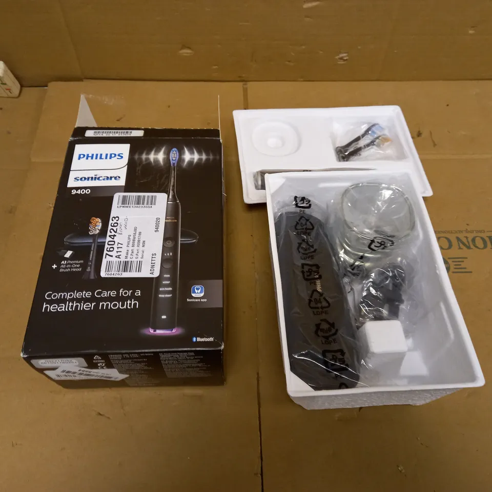PHILIPS SONICARE DIAMONDCLEAN 9400 SONIC ELECTRIC TOOTHBRUSH