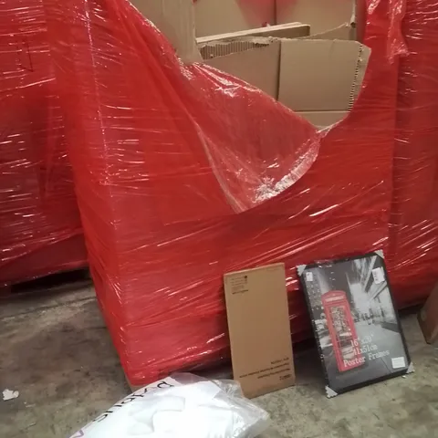 PALLET OF ASSORTED HOUSEHOLD GOODS AND PRODUCTS TO INCLUDE;PICTURE FRAME,PILLOWS,EARRINGS ORGANIZER