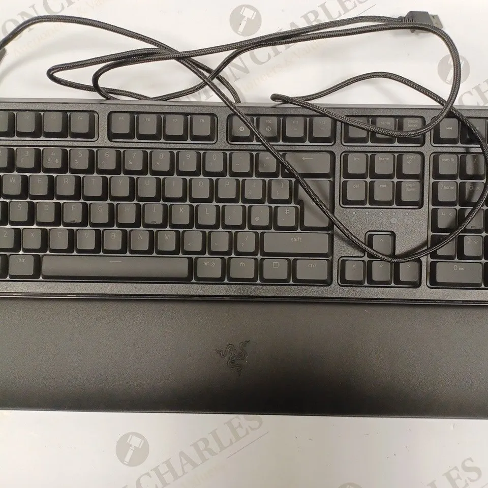 RAZER ORNATA V2 - GAMING KEYBOARD