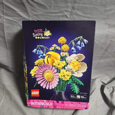 LEGO BOTANICALS PETITE SUNNY BOUQUET – 373 PIECES, SET 10347