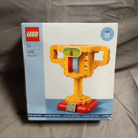 LEGO 40688 Champion Trophy – Limited Edition