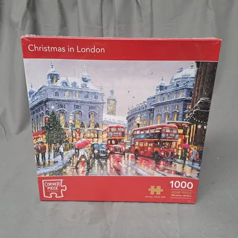 BOXED AND SEALED CORNER PIECE - CHRISTMAS IN LONDON