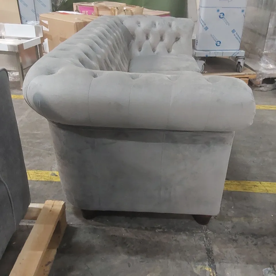 QUALITY DESIGNER CHESTERFIELD ANZLA SOFA 3 SEATER MADE OF VELVET FABRIC WITH SOLID WOOD LEGS