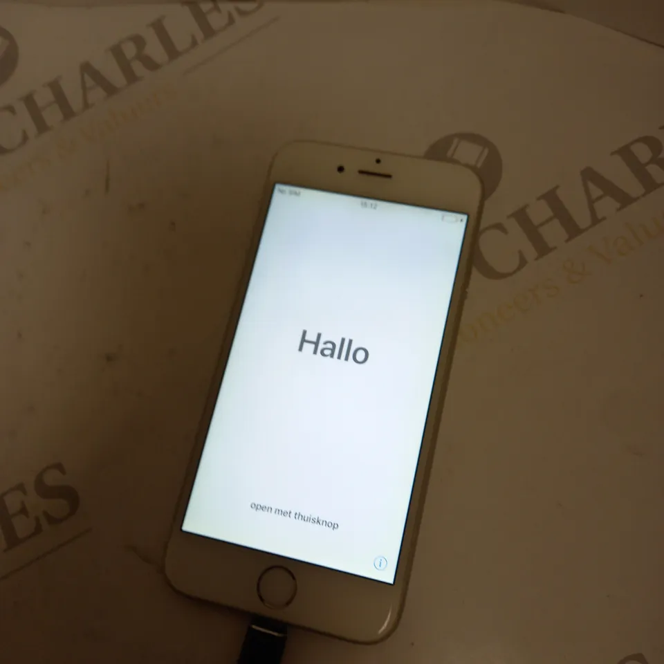 APPLE IPHONE 6 - SILVER 