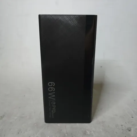 BOXED POWER BANK SUPER FAST - SIZE UNSPECIFIED 