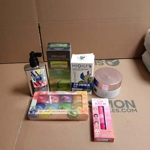APPROXIMATEY 20 ASSORTED HEALTH AND BEAUTY PRODUCTS TO INCLUDE - RITUALS BODY SCRUB - MINOXIDIL SOLUTION AND COLOUR WOW DREAM COAT SPRAY