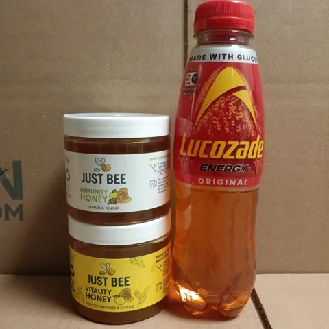 APPROXIMATELY 8 ASSORTED FOOD AND DRINK ITEMS TO INCLUDE LUCOZADE, HONEY, ETC