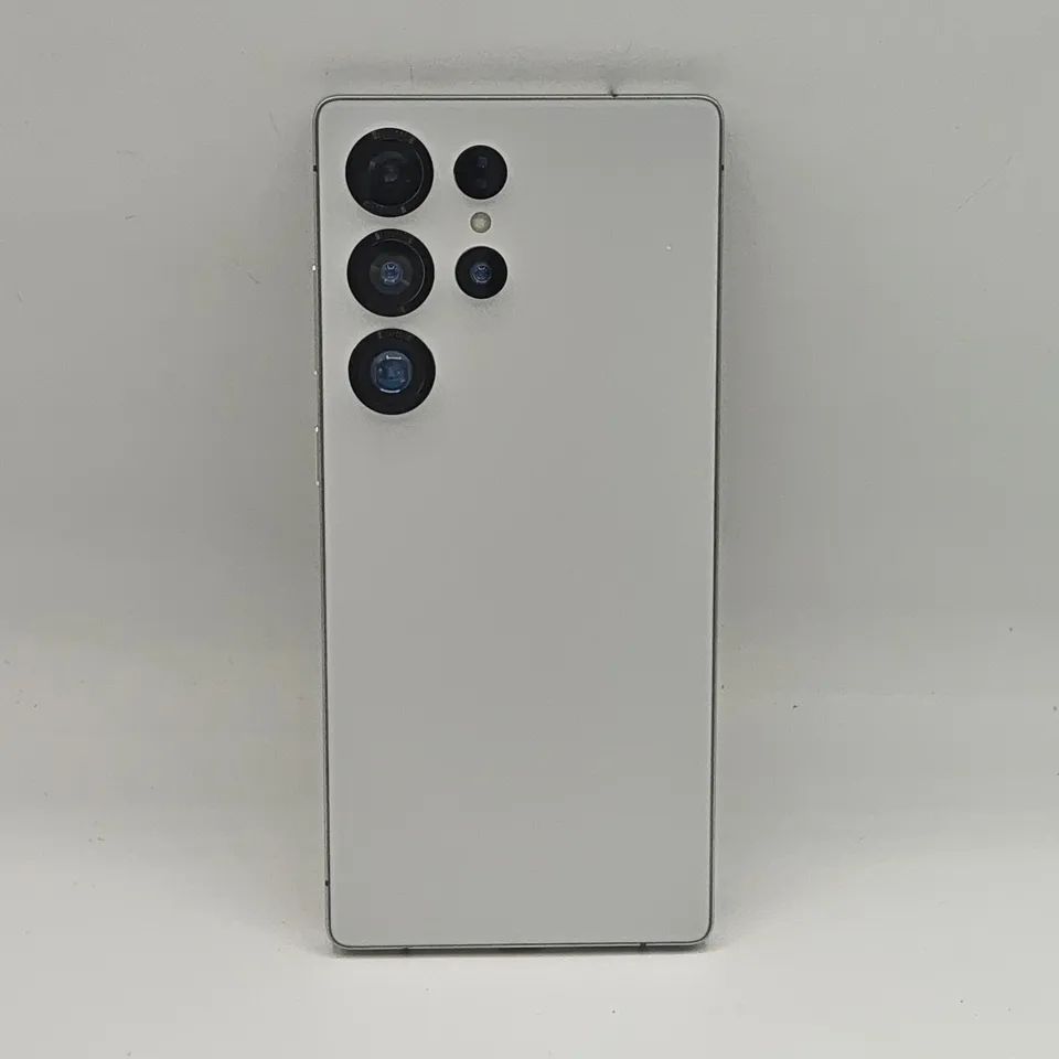 ALPS GENERIC ANDROID MOBILE PHONE IN WHITE