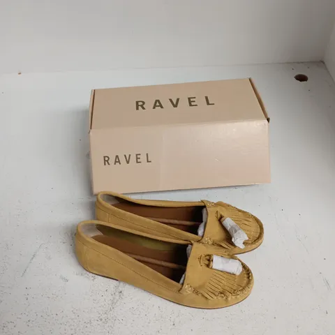 RAVEL WOMEN'S TAN SUEDE ESPADRILLE LOAFERS WITH FRINGE DETAIL β BOXED UK 8