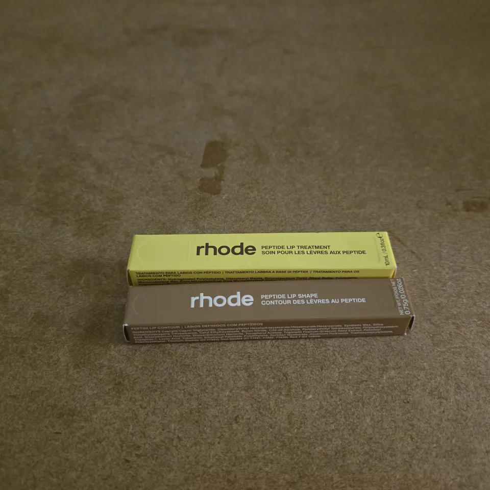 2 X RHODE ITEMS: PEPTIDE LIP TREATMENT CARAMELIZED BANANA 10ML + PEPTIDE LIP SHAPE PRESS 0.75G