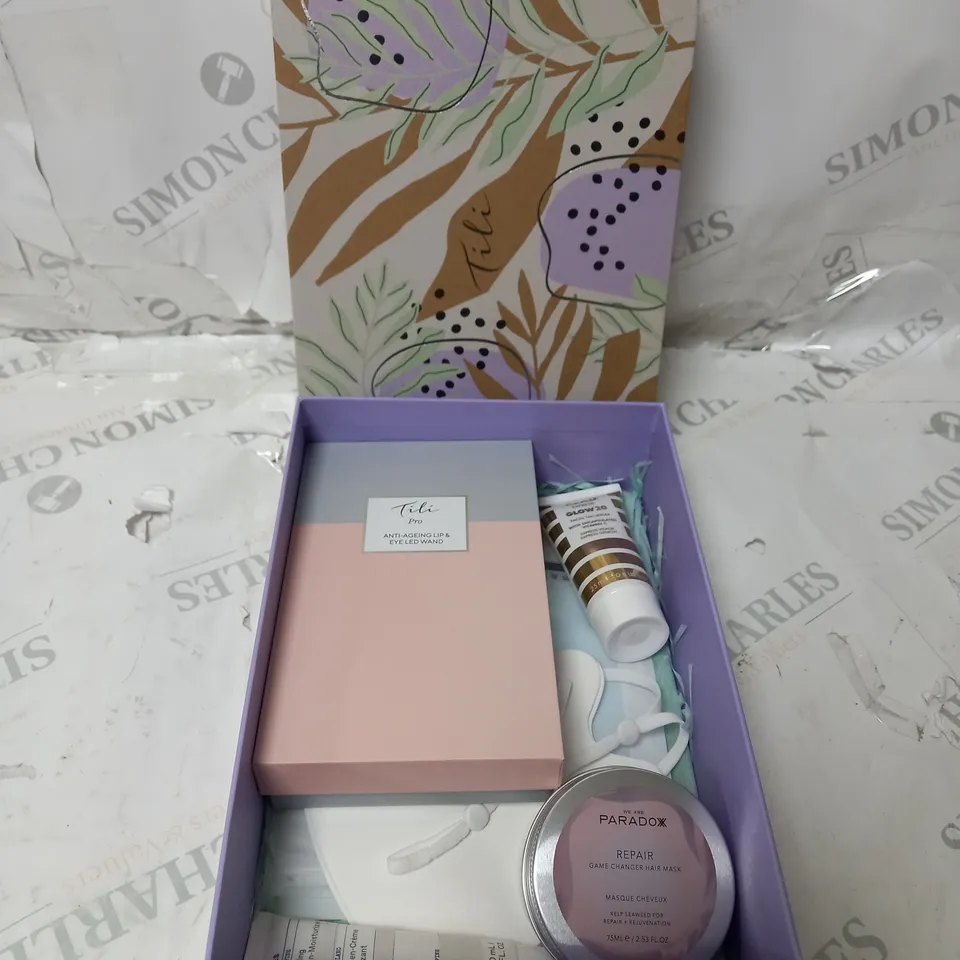 TILI WELLBEING WONDERS BEAUTY BOX