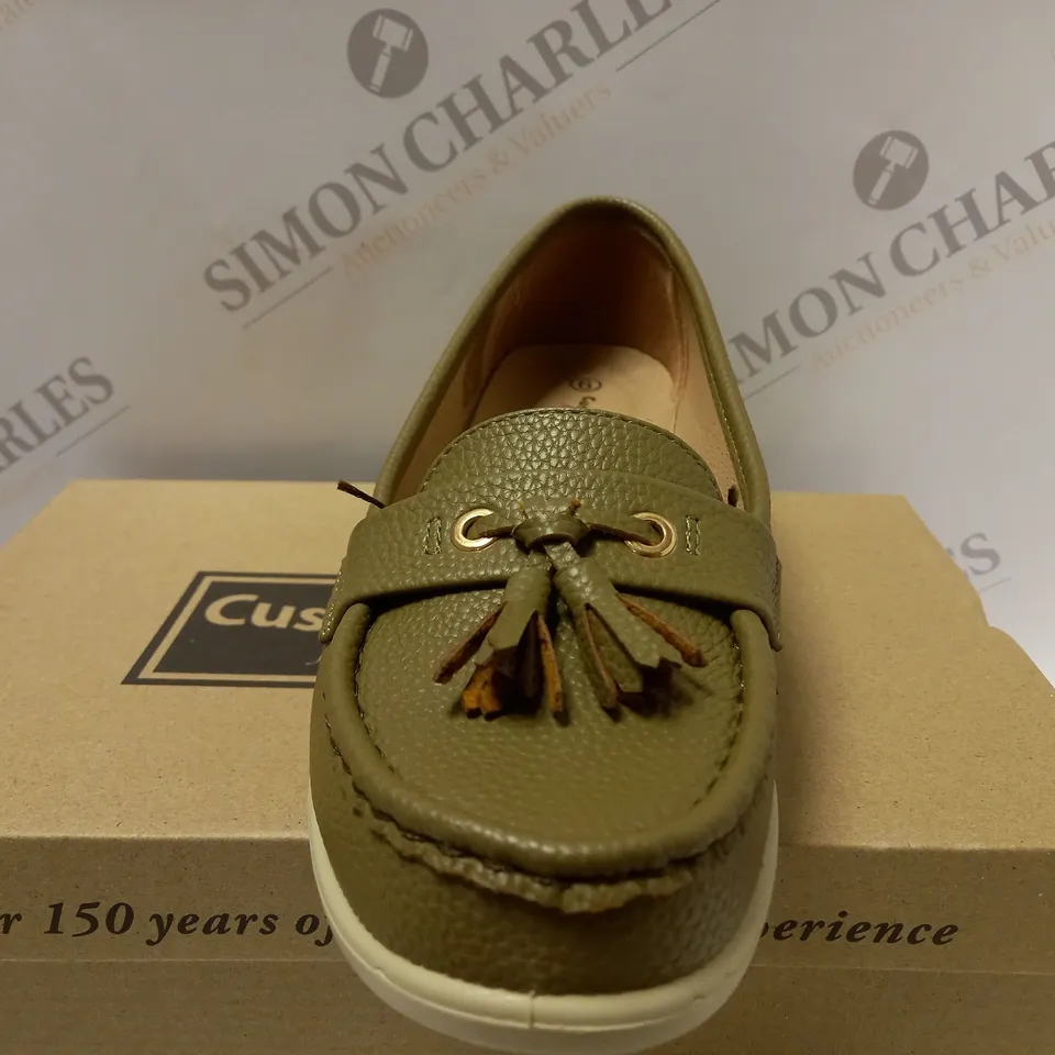 BOXED CUSHION WALK TASSLE LOAFERS, KHAKI - SIZE 6