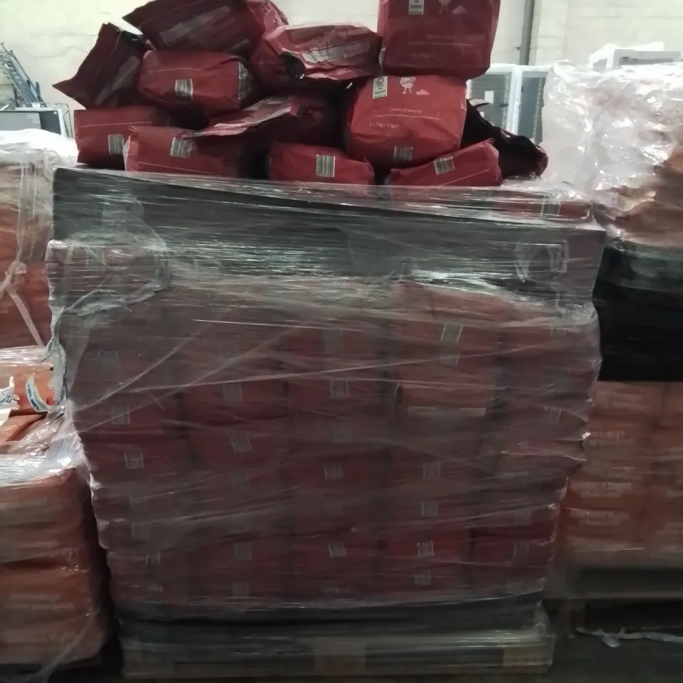 PALLET TO CONTAIN APPROXIMATELY X 100 2KG 2 IN 1 INSTANT LIGHT LUMPWOOD CHARCOAL BAGS 