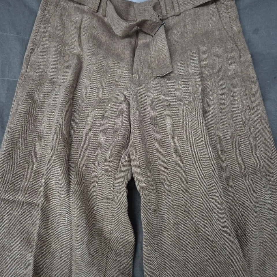 UK 32S MOSS TROUSERS - LINEN/COTTON BLEND, MADE IN BANGLADESH