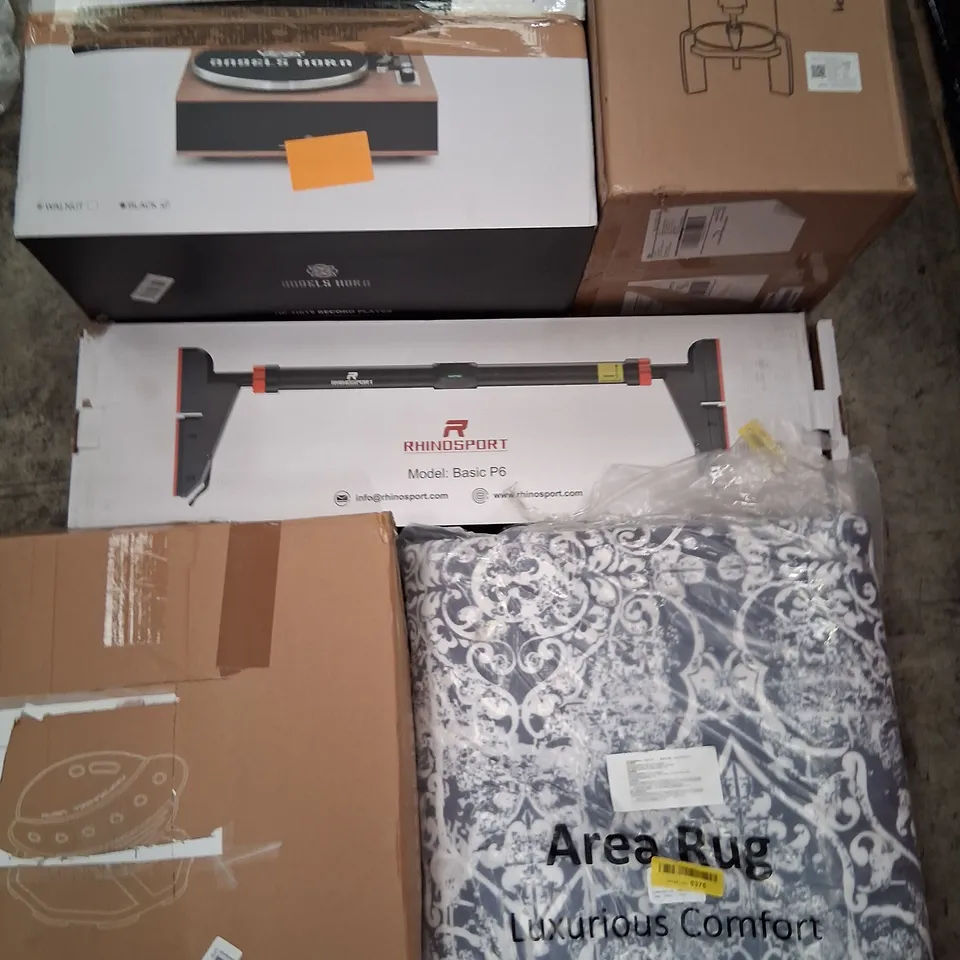 PALLET CONSISTING OF A LARGE QUANTITY OF ASSORTED HOUSEHOLD AND ELECTRICAL PRODUCTS AND ACCESSORIES TO INCLUDE;