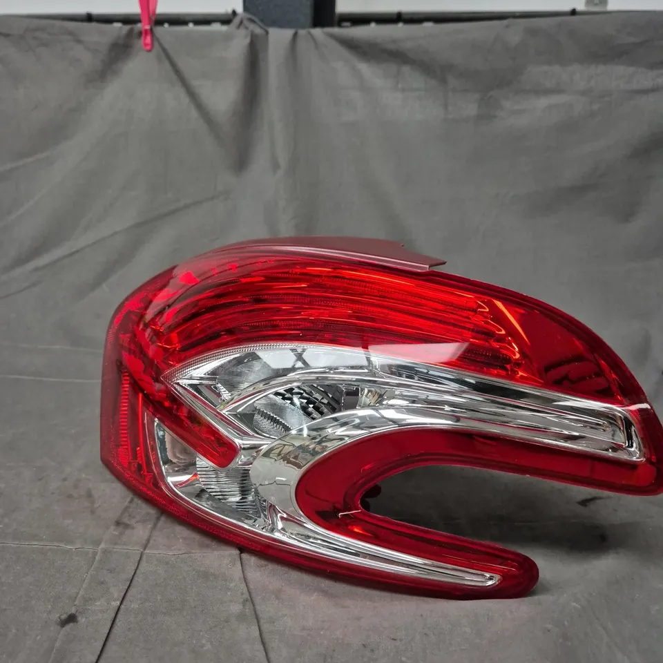 TRUPART LL4058 TAIL LAMP UNIT – LED, 12V (AUTOMOTIVE)