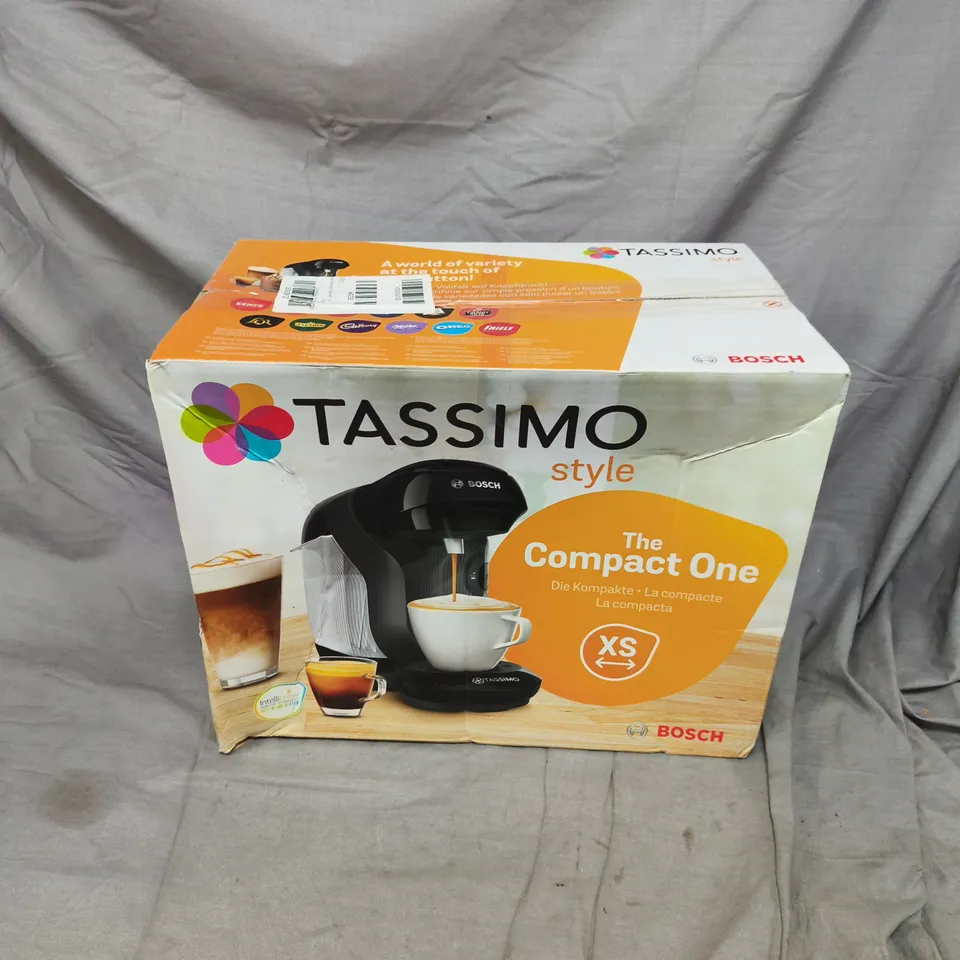 BOXED BOSCH TASSIMO STYLE COFFEE MACHINE