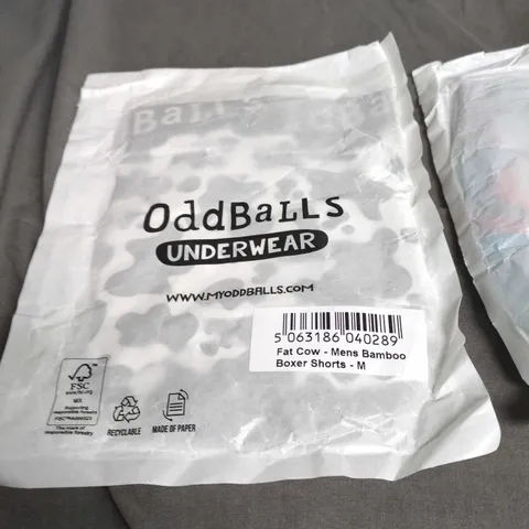 ODDBALLS UNDERWEAR – MEN'S BAMBOO BOXER SHORTS (FAT COW DESIGN), SIZE M