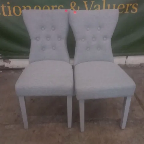 SET OF 2 NEW BEWLEY GREY VELVET BUTTON BACK DINING CHAIRS (GREY LEG)