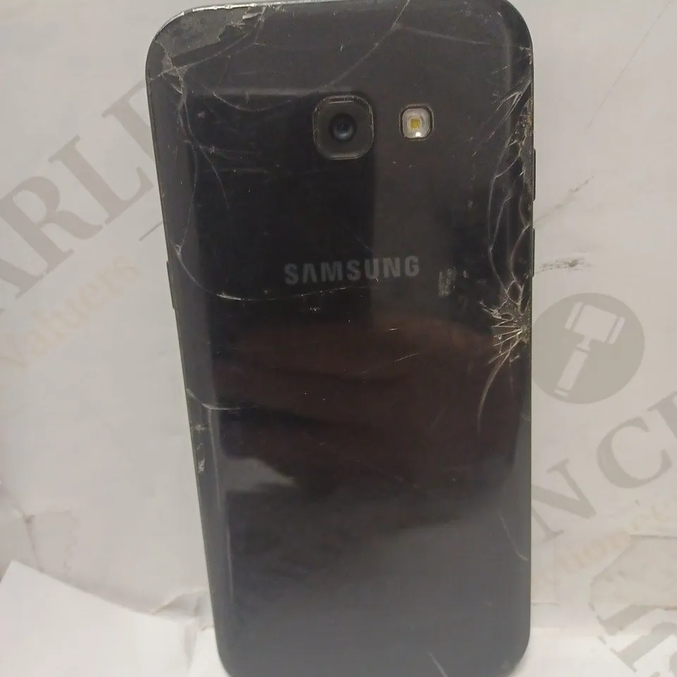 SAMSUNG GALAXY A5 MOBILE PHONE IN BLACK