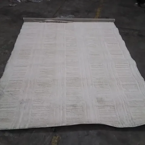 QUALITY DESIGNER AREA RUG - APPROXIMATELY 280X200