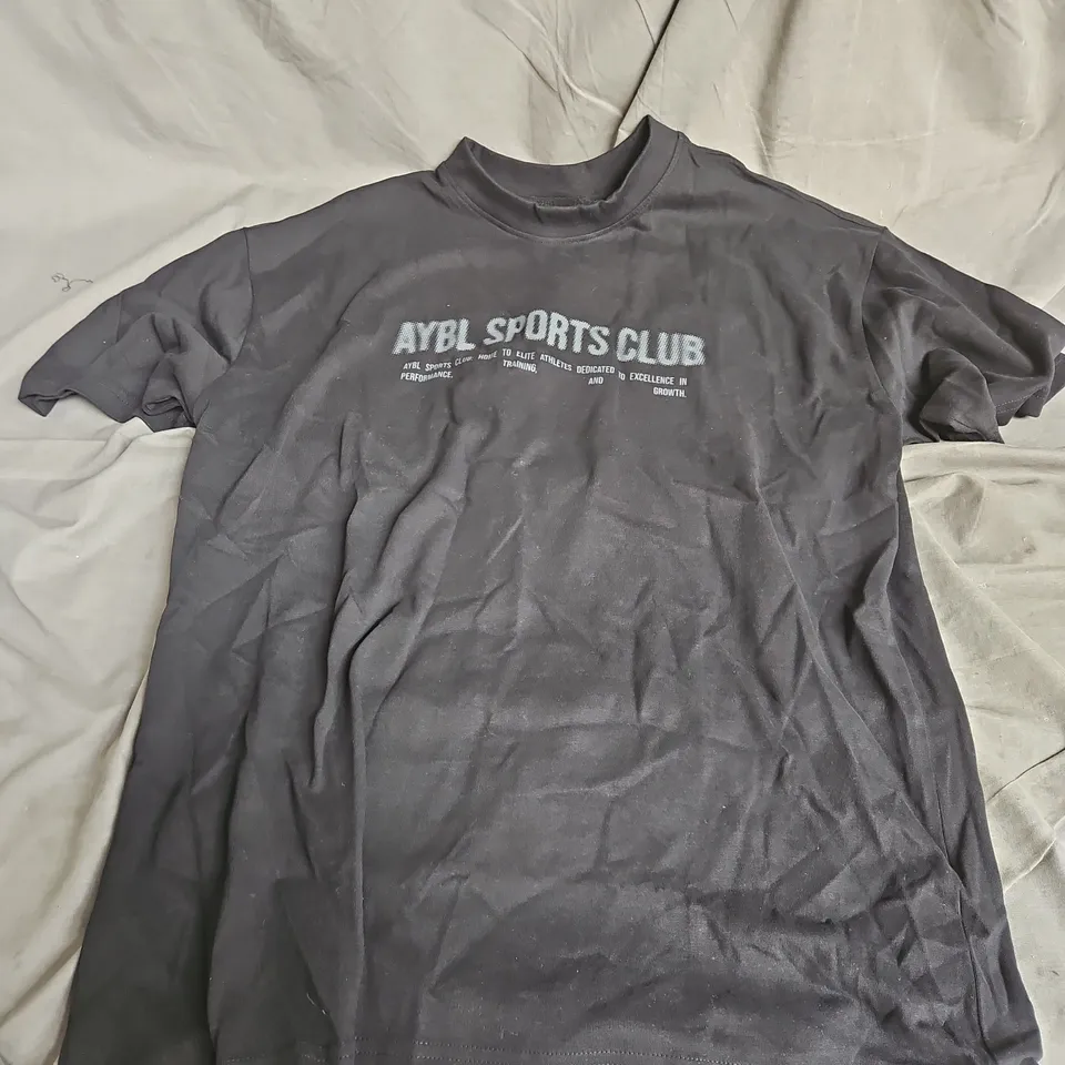 AYBL SPORTS CLUB DOT OVERSIZED TSHIRT IN BLACK SIZE M