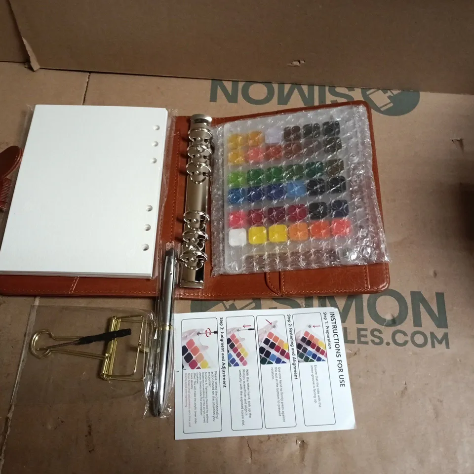 FUUMUUI WATERCOLOUR TRAVEL PAINT SET